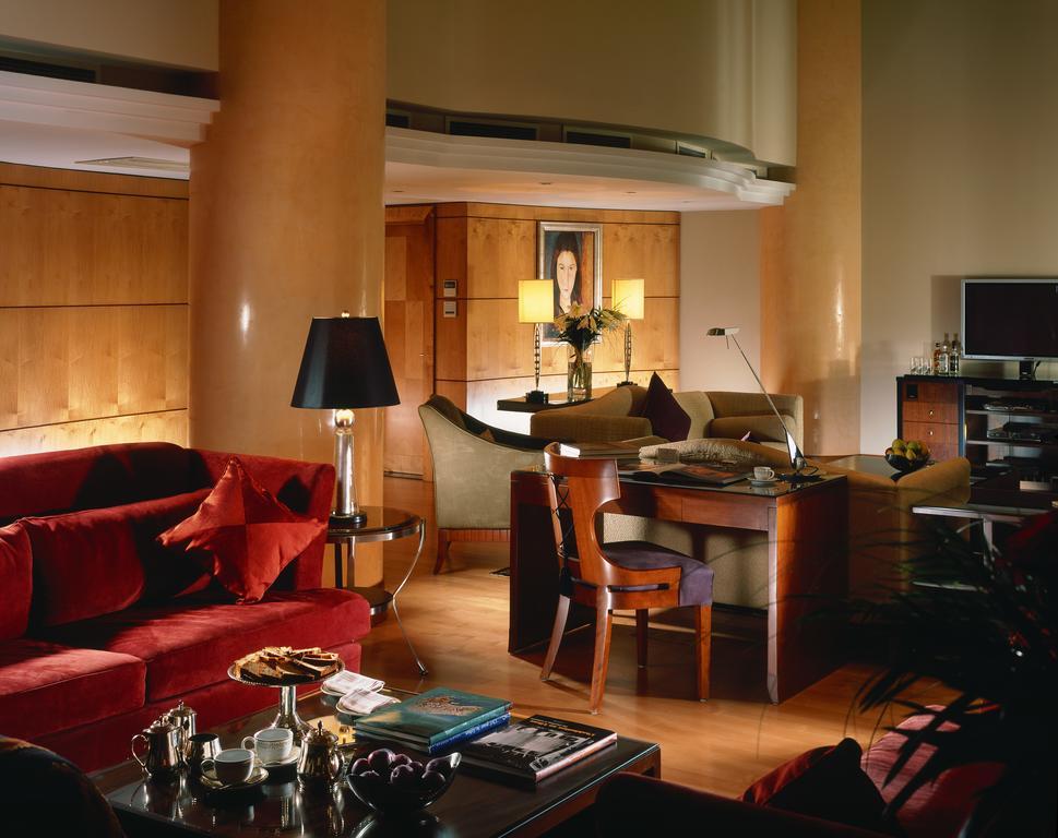 Phoenicia Apartment *