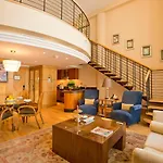 Phoenicia Residence